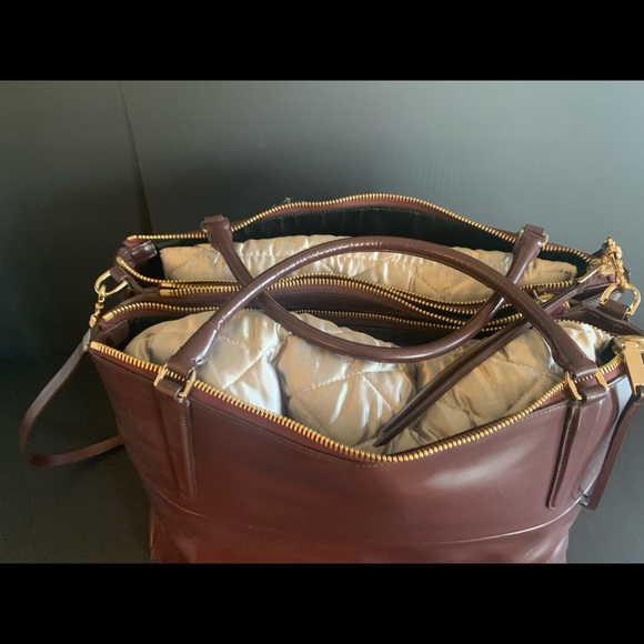 Coach Borough Bag in Oxblood polished calfskin - Picture 6 of 6